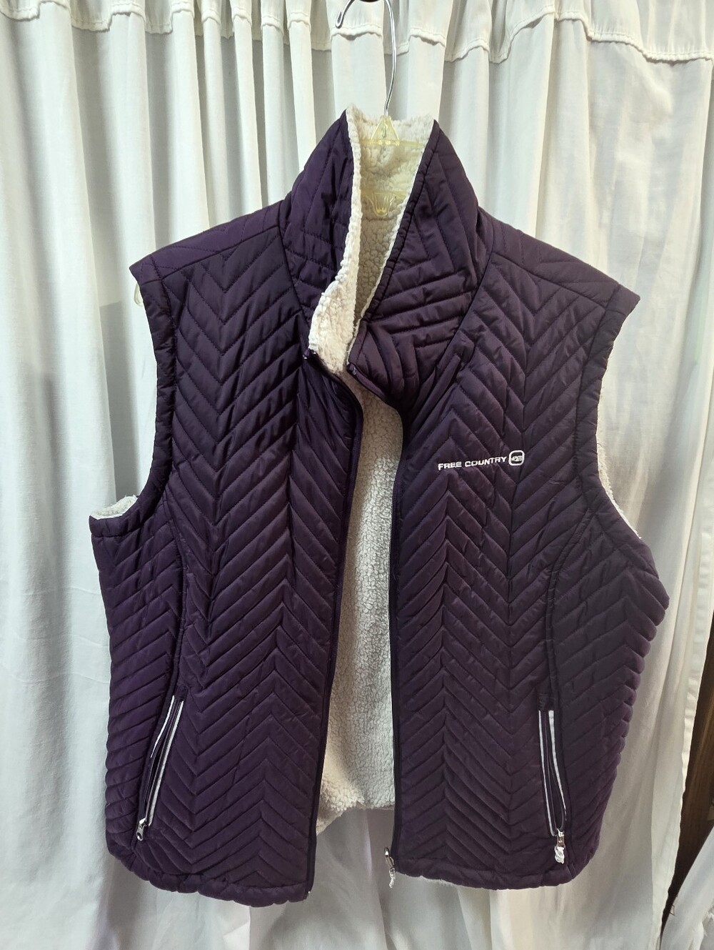 Free Country Women's Quilted Purple Vest